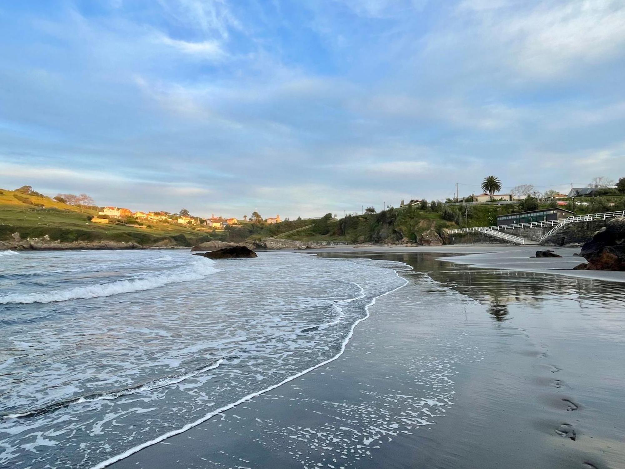 Villa La Palmera Y El Mar Naveces Exterior foto
